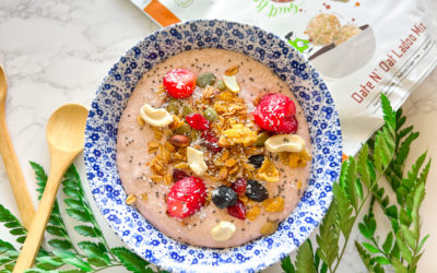 5- minutes Dates Oats Strawberry Smoothie Bowl